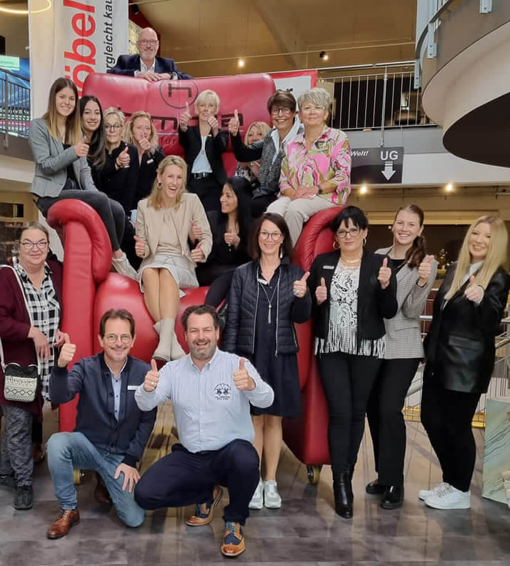 Das Team von Möbel May