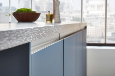 Prisma Küche grifflos Ästhetik Detail