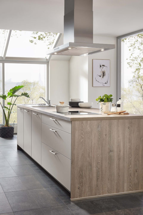 Prisma Küche zeitloser Klassiker Kochinsel